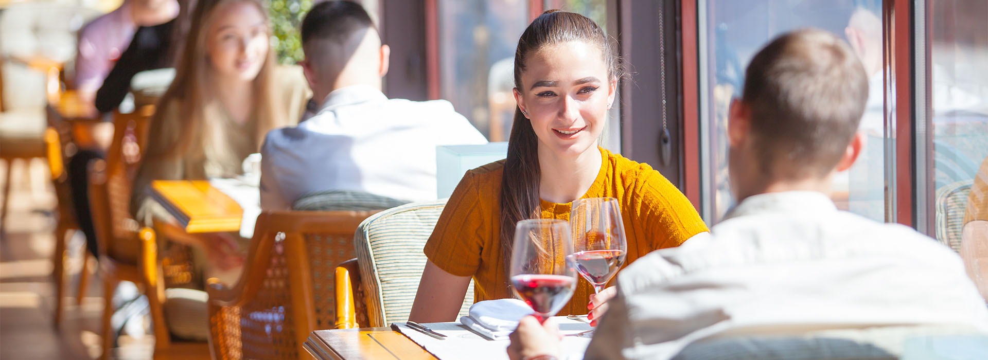 couples in the restaurant